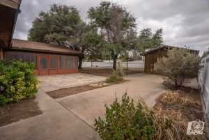 1205 Pecan Grove Dr (34)