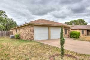 1204 Gregory Dr (8)