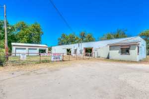 2715 N Chadbourne St (15)