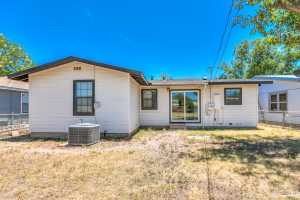 2706 San Antonio St (29)