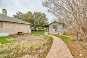 6229 Wrangler Lane (41)