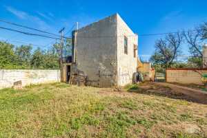 2318 Dallas St (33)