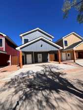 1021 Holiday Dr (37)