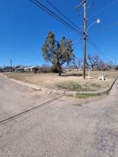 1230 Culberson St (2)