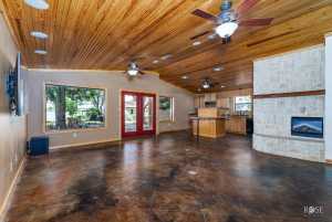 2218 Joy Rd (6)