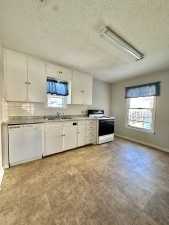 1521 Kenwood Dr (6)