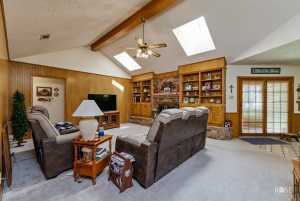 3721 Blumentritt Rd (8)