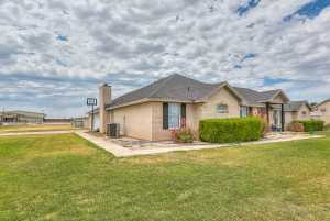 7593 Plantation Court (7)