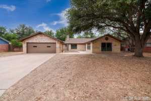 2807 Oak Forest Dr (2)