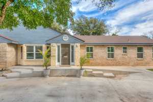 2760 Dena Dr (33)