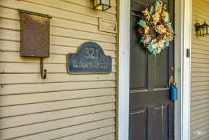 321 S Adams St (8)